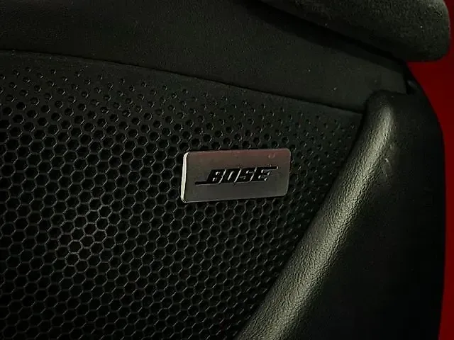 Porsche Taycan - Imagem 11