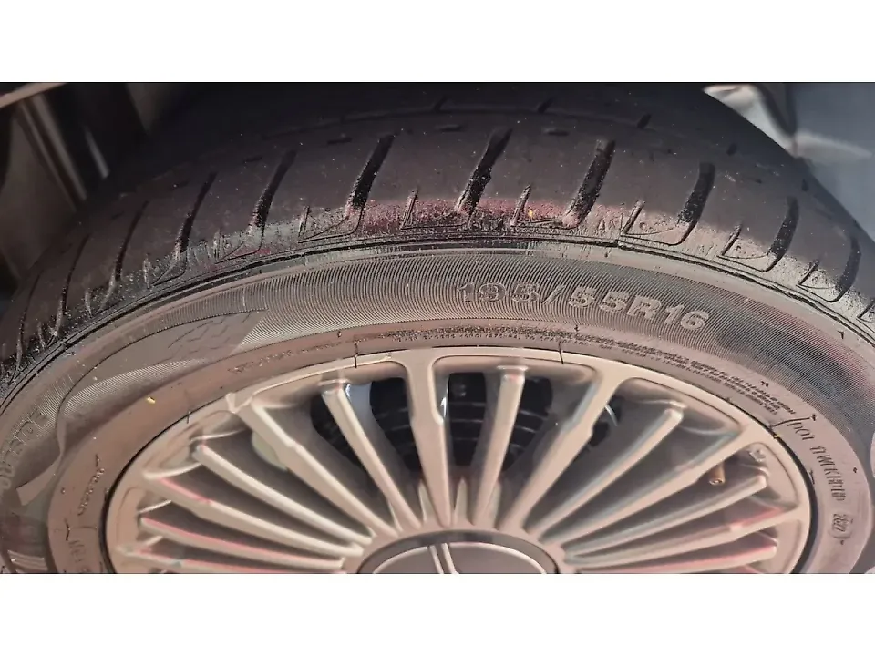 Fiat 500e - Imagem 18