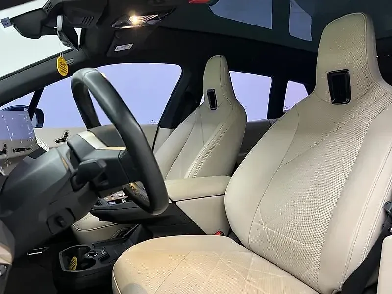 BMW Ix - Imagem 15