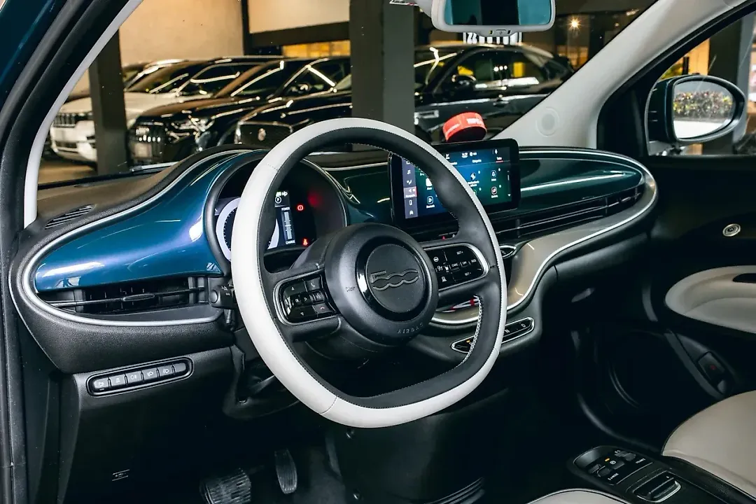 Fiat 500e - Imagem 13