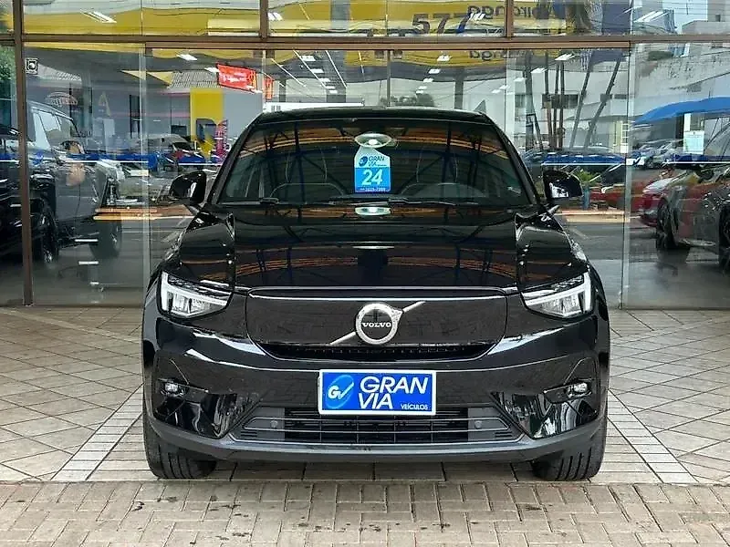 Volvo C40 Recharge - Imagem 2