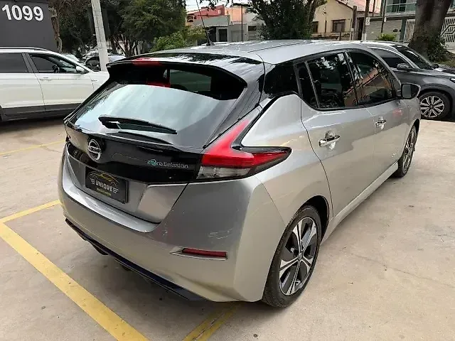Nissan Leaf - Imagem 7