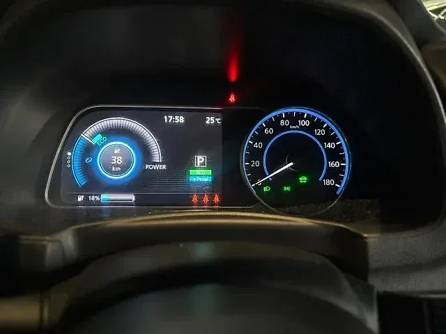 Nissan Leaf - Imagem 7