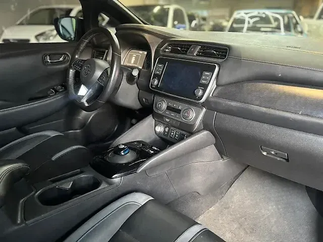 Nissan Leaf - Imagem 8