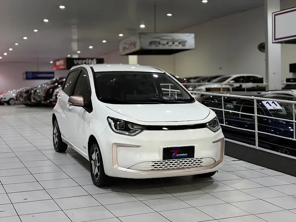 JAC E-JS1 - Imagem 2