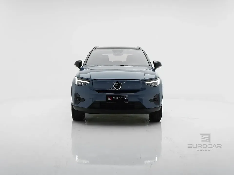 Volvo XC40 Recharge - Imagem 2