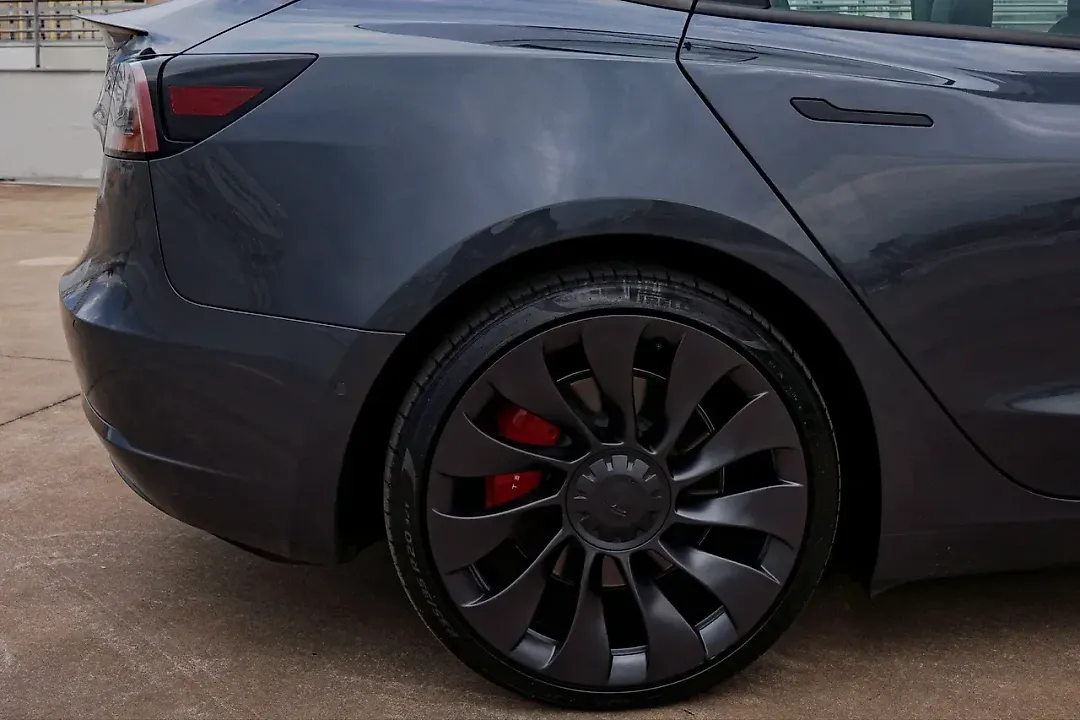 Tesla Model 3 - Imagem 20