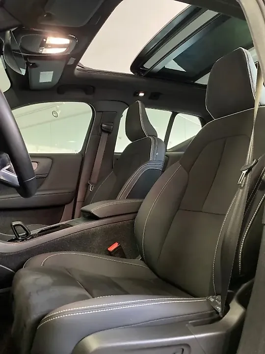 Volvo XC40 Recharge - Imagem 10