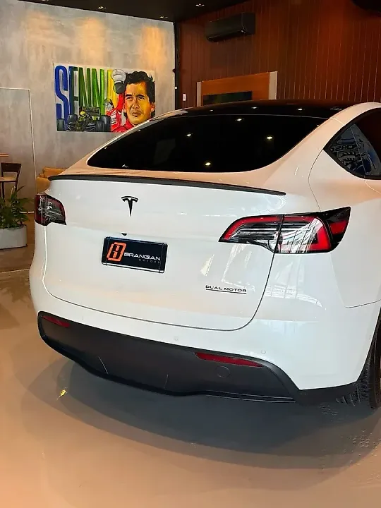 Tesla Model Y - Imagem 8