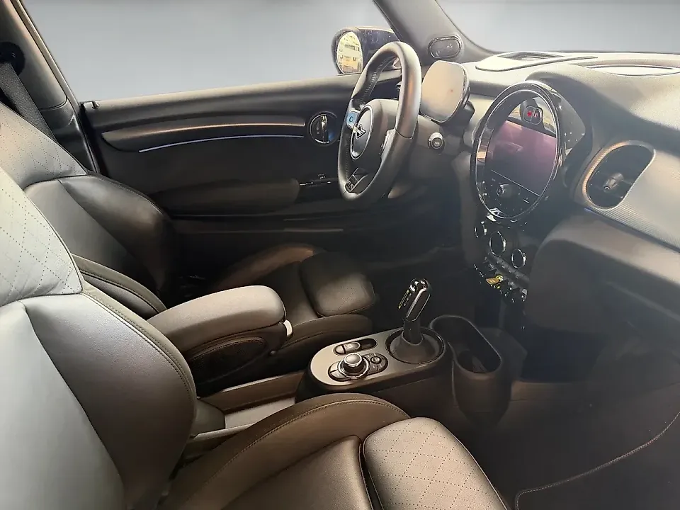 Mini Cooper SE - Imagem 15