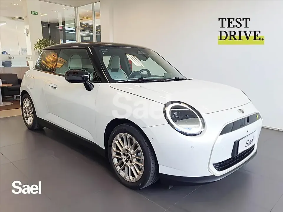 Mini Cooper SE - Imagem 1