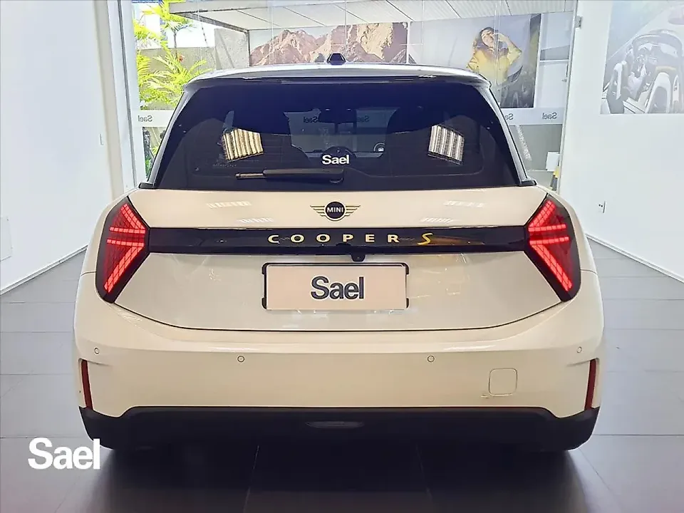 Mini Cooper SE - Imagem 7