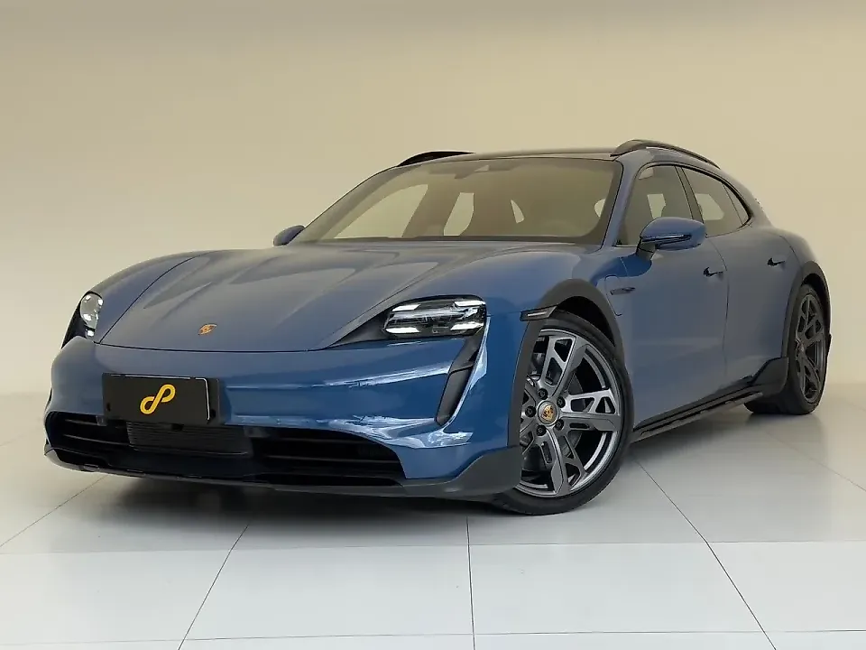 Porsche Taycan - Imagem 1