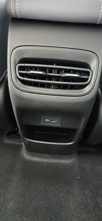Geely EX2 - Imagem 12