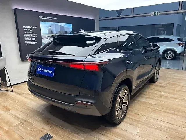 Omoda E5 - Imagem 18