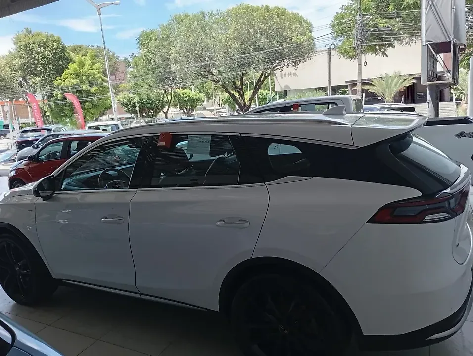 BYD Tang - Imagem 6
