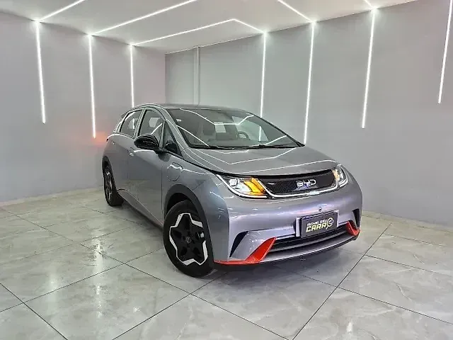 BYD Dolphin - Imagem 1