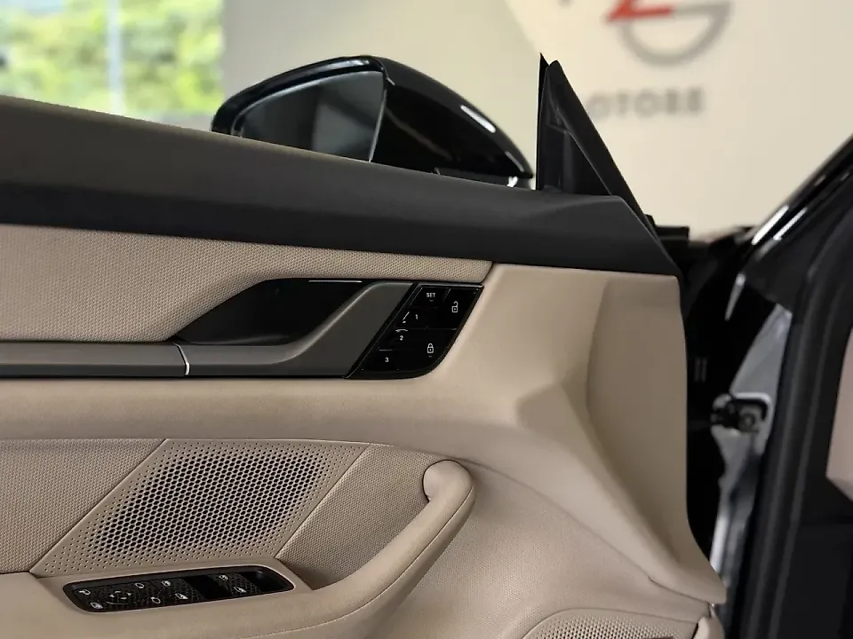 Porsche Taycan - Imagem 10