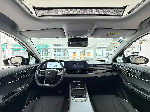 Omoda E5 - Imagem 13