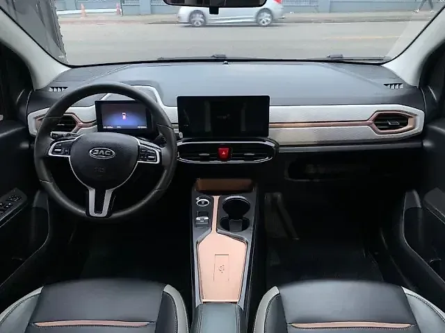 JAC E-JS1 - Imagem 12