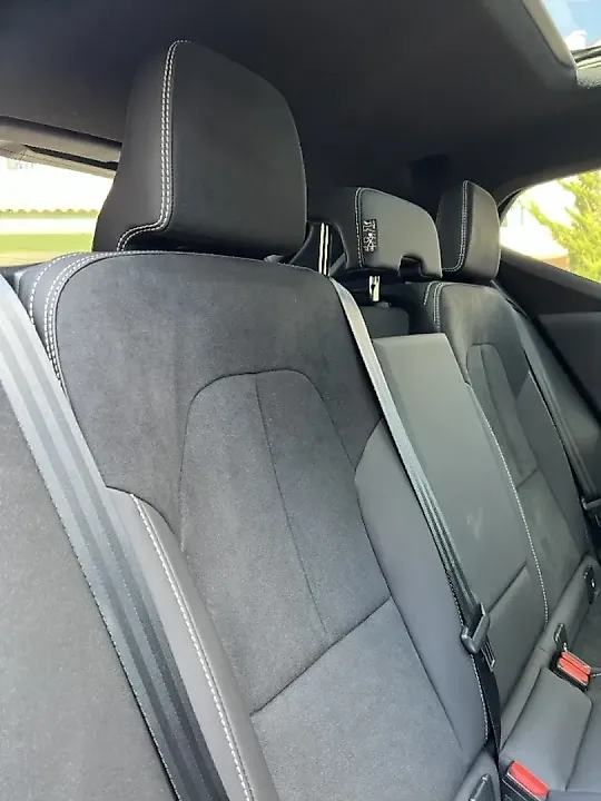 Volvo XC40 Recharge - Imagem 17
