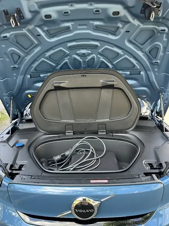 Volvo XC40 Recharge - Imagem 19