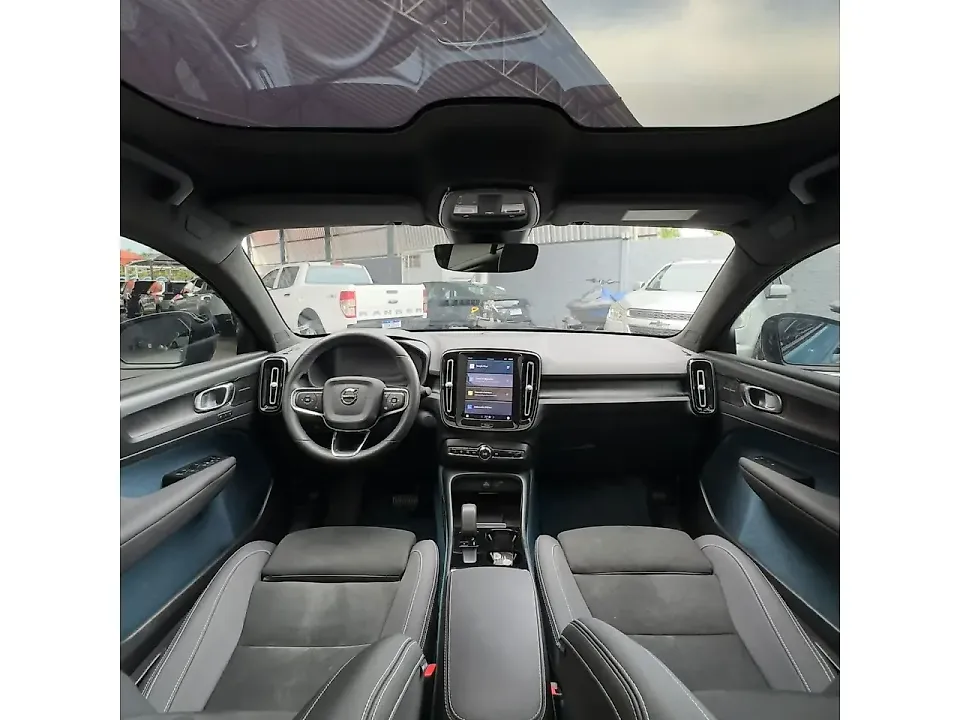 Volvo C40 Recharge - Imagem 9
