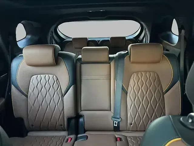 BYD Tan - Imagem 11