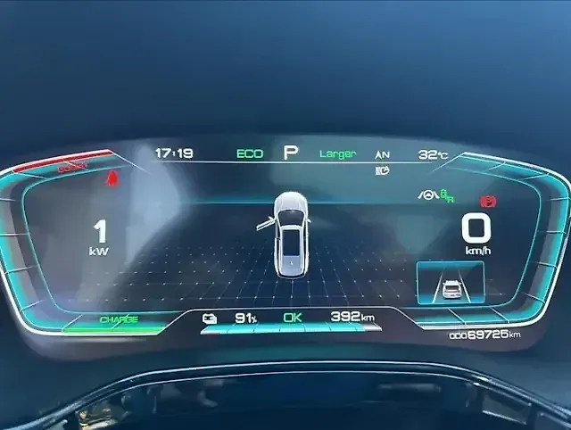BYD Tan - Imagem 12