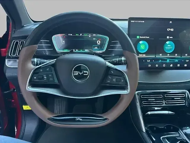 BYD Tan - Imagem 13