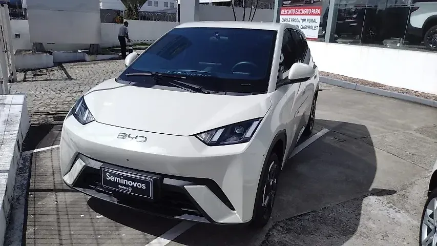 BYD Dolphin Mini - Imagem 1