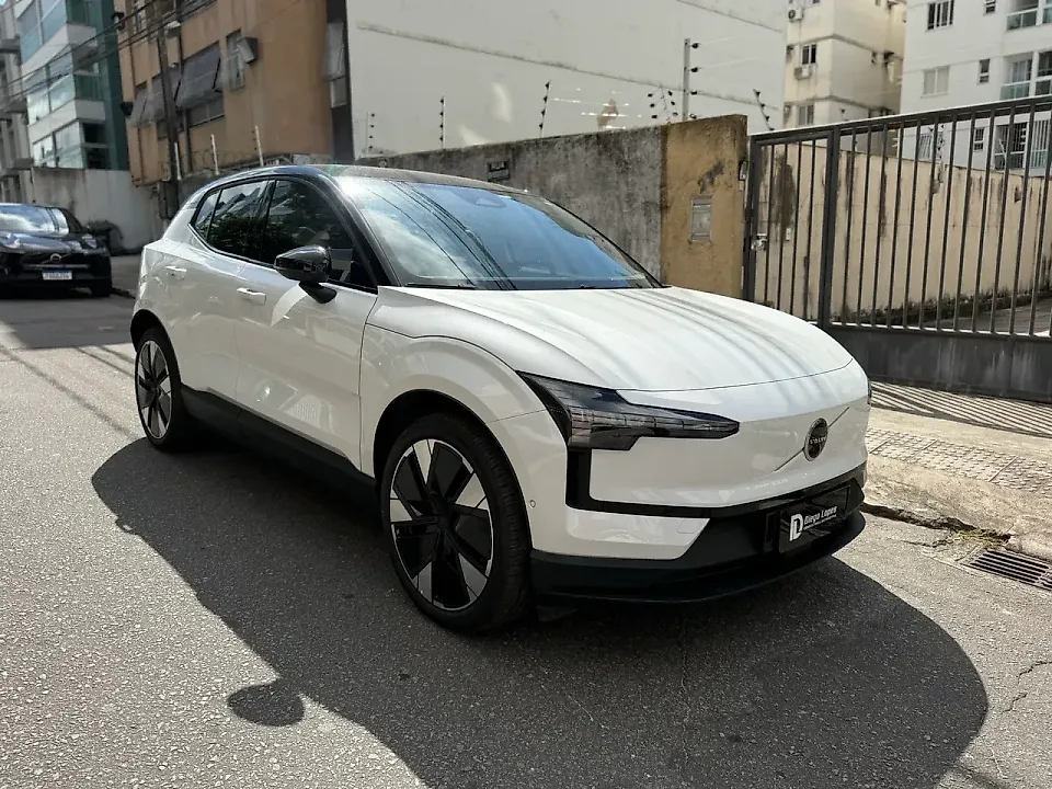 Volvo EX30 - Imagem 1