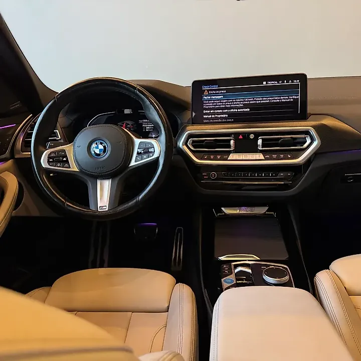 BMW IX3 - Imagem 6