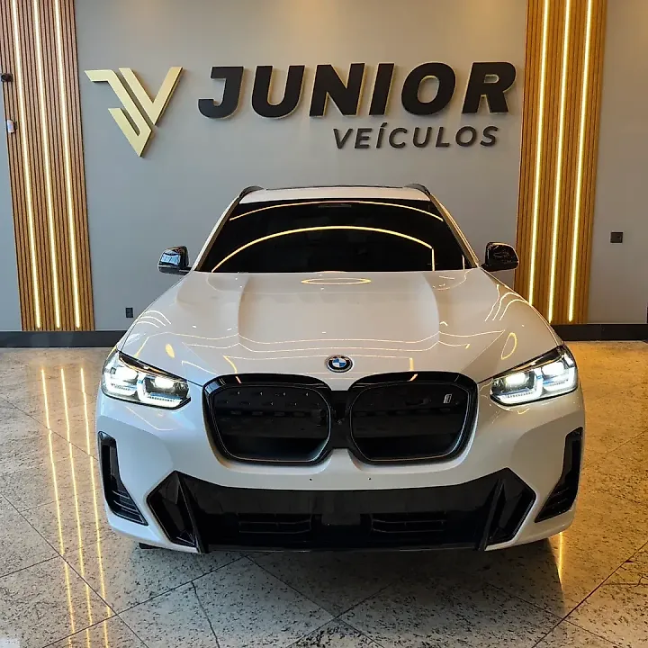 BMW IX3 - Imagem 14