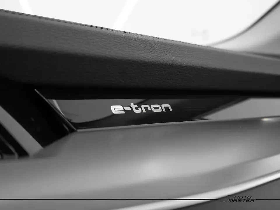 Audi E-tron - Imagem 14