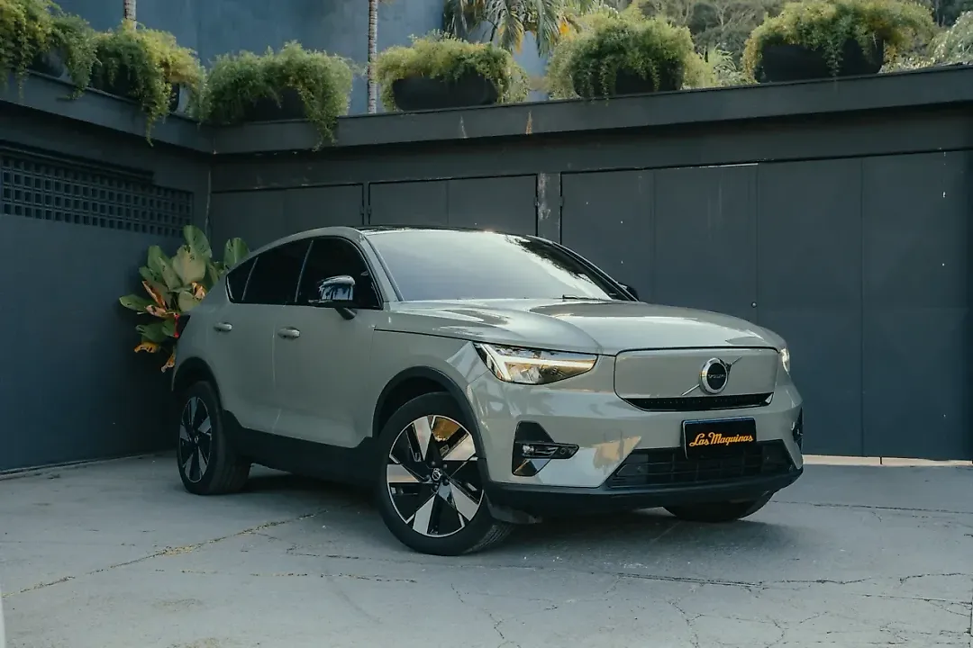 Volvo C40 Recharge - Imagem 1