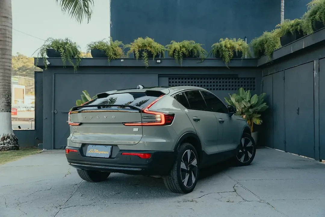 Volvo C40 Recharge - Imagem 8