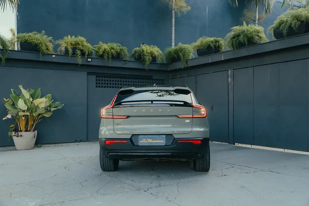 Volvo C40 Recharge - Imagem 10