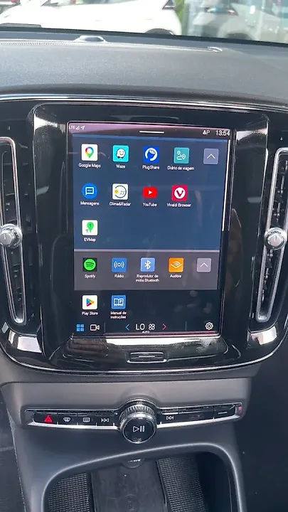 Volvo XC40 Recharge - Imagem 11