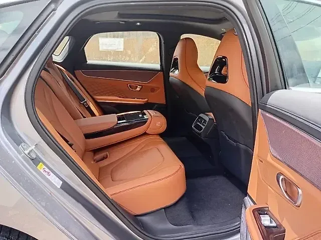 BYD Han - Imagem 14