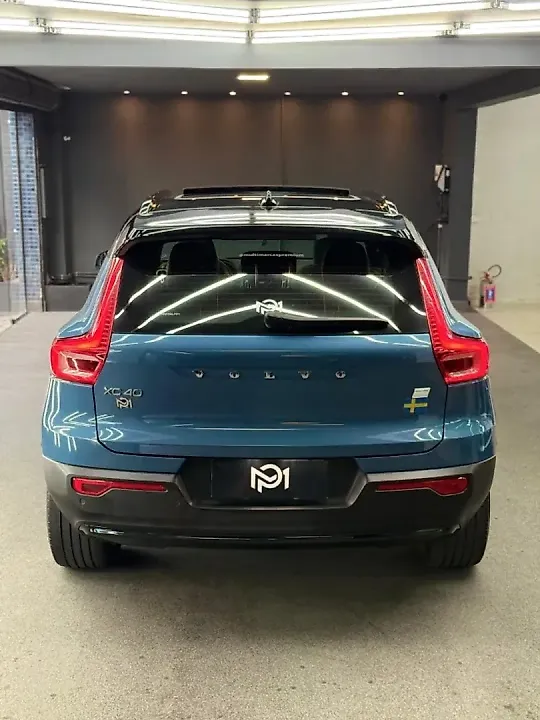 Volvo XC40 Recharge - Imagem 5