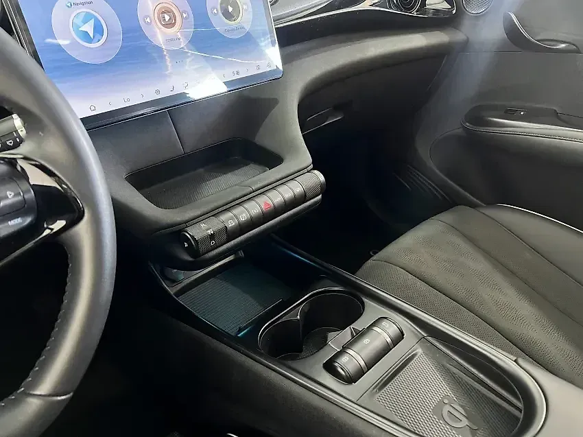 BYD Dolphin Plus - Imagem 18