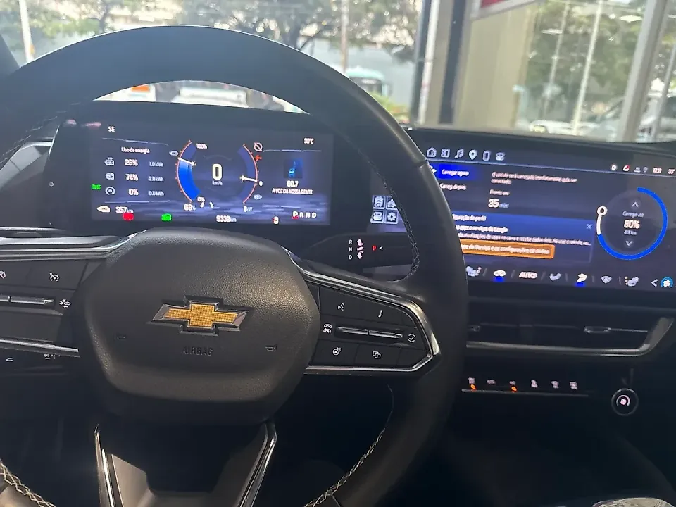 Chevrolet Equinox EV - Imagem 13