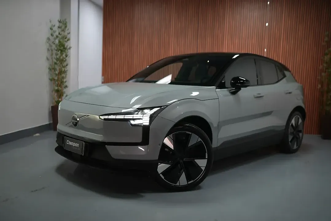 Volvo EX30 - Imagem 1