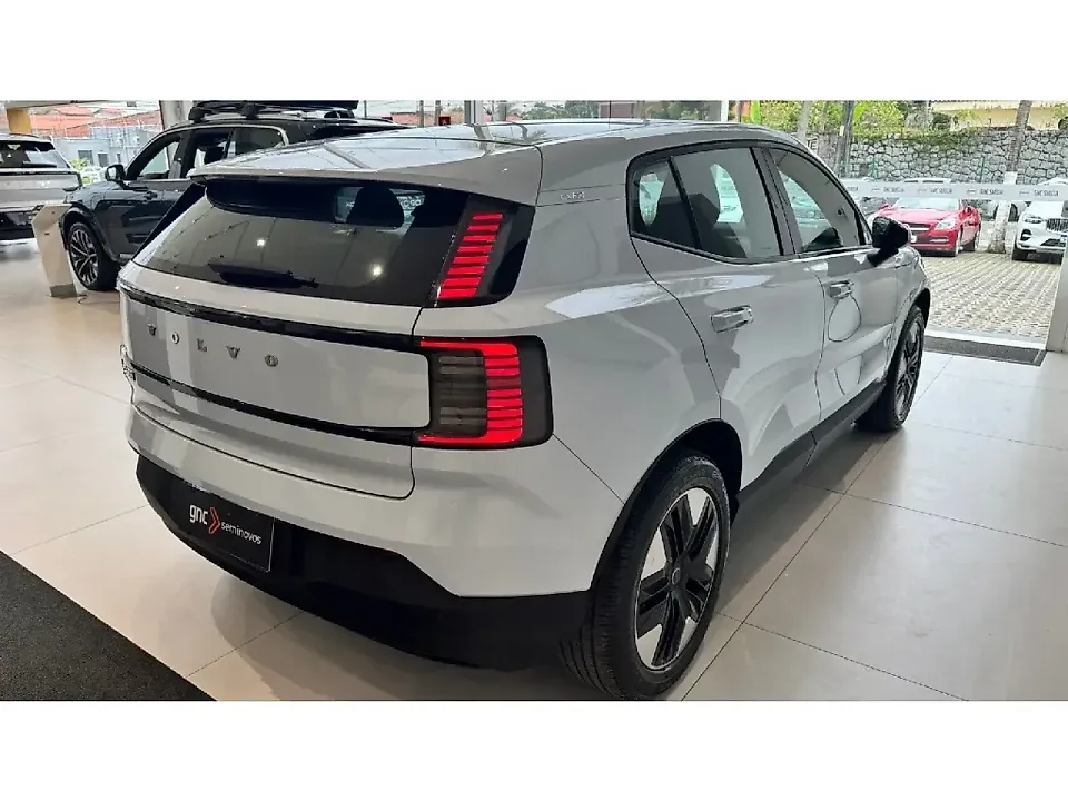Volvo EX30 - Imagem 4