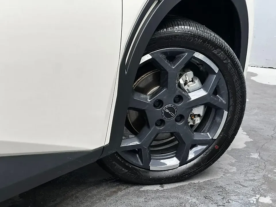 BYD Dolphin - Imagem 17