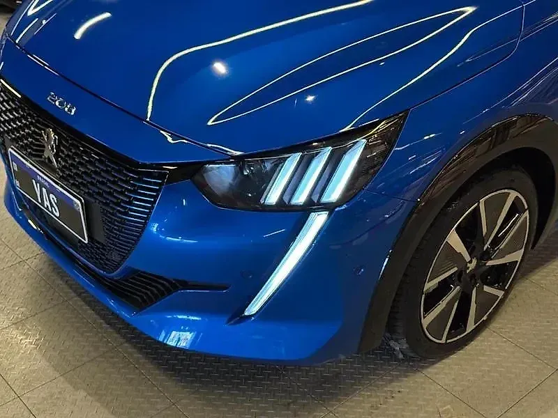 Peugeot E-208 - Imagem 7