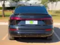 Audi Q8 Sportback E-tron - Miniatura 5