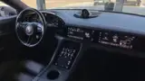 Porsche Taycan - Miniatura 11