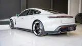 Porsche Taycan - Miniatura 5